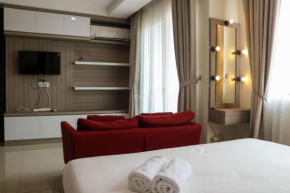 Big Spacious Studio at Sky Terrace Apartment By Travelio